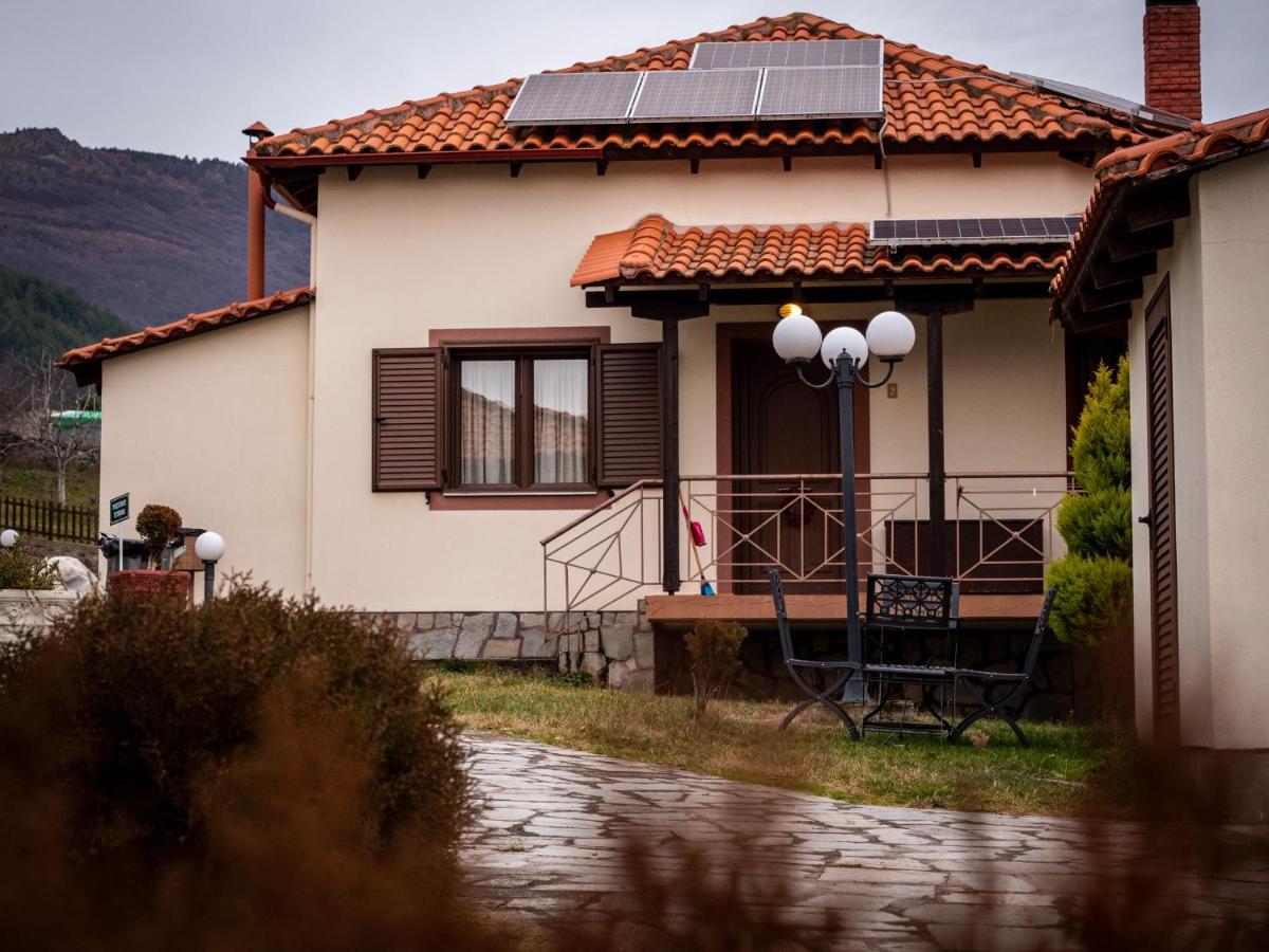 Karyon Apartments Kariofiton Bagian luar foto