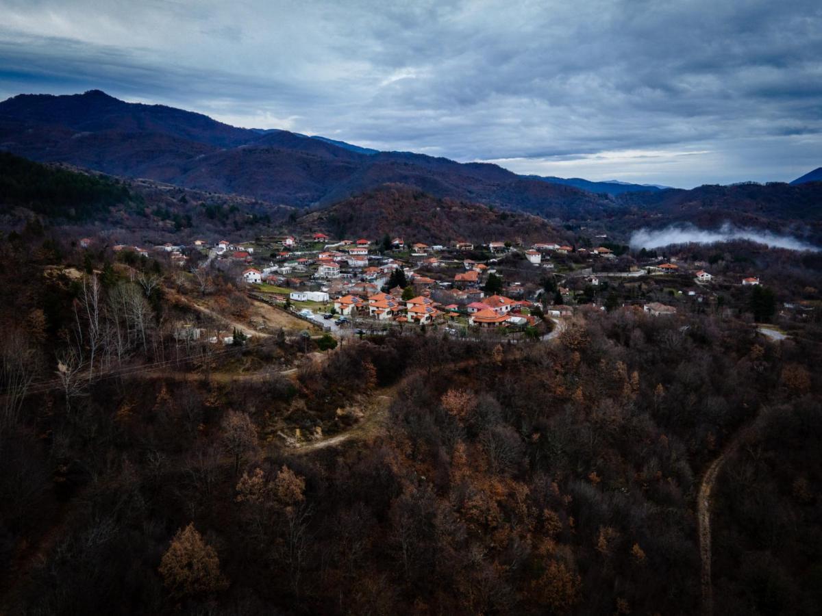 Karyon Apartments Kariofiton Bagian luar foto
