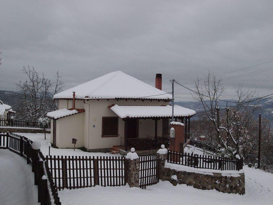 Karyon Apartments Kariofiton Bagian luar foto