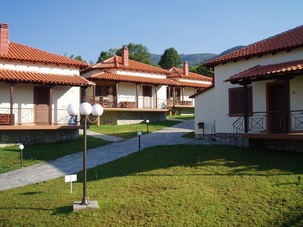 Karyon Apartments Kariofiton Bagian luar foto
