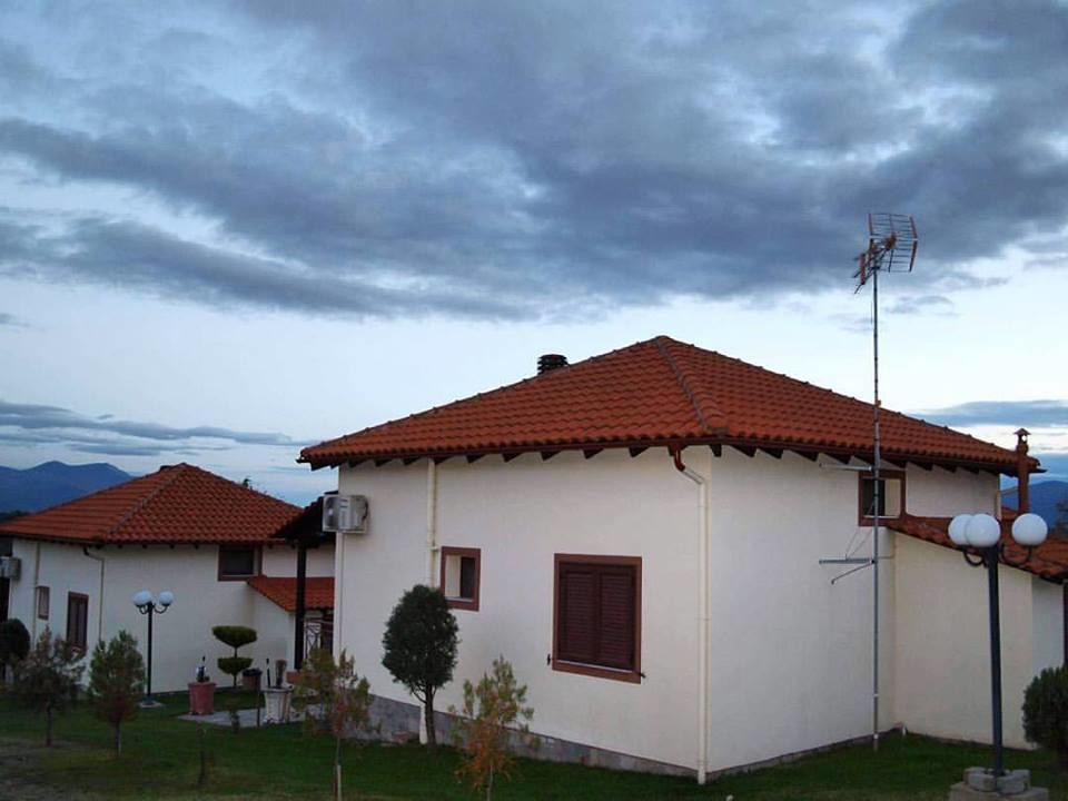 Karyon Apartments Kariofiton Bagian luar foto