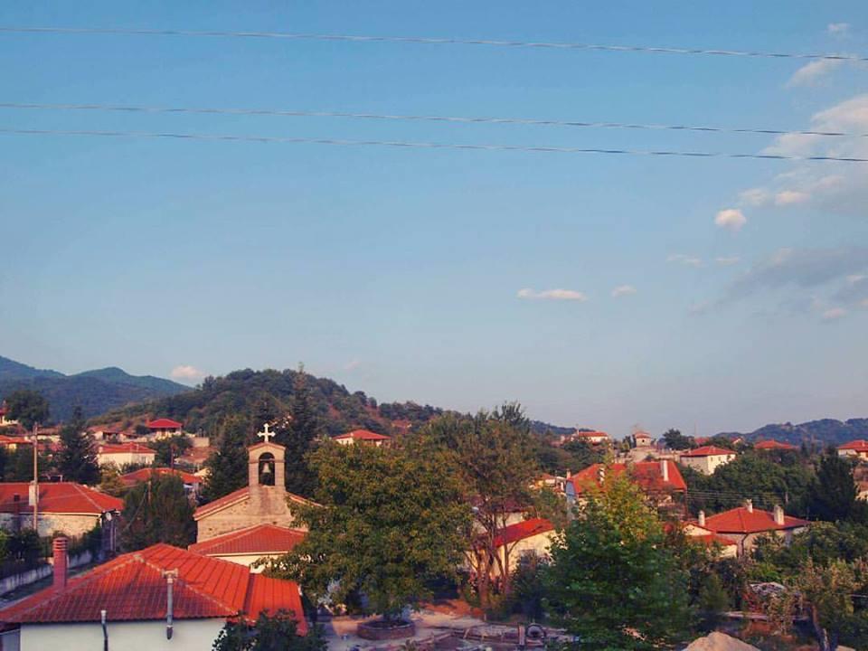 Karyon Apartments Kariofiton Bagian luar foto